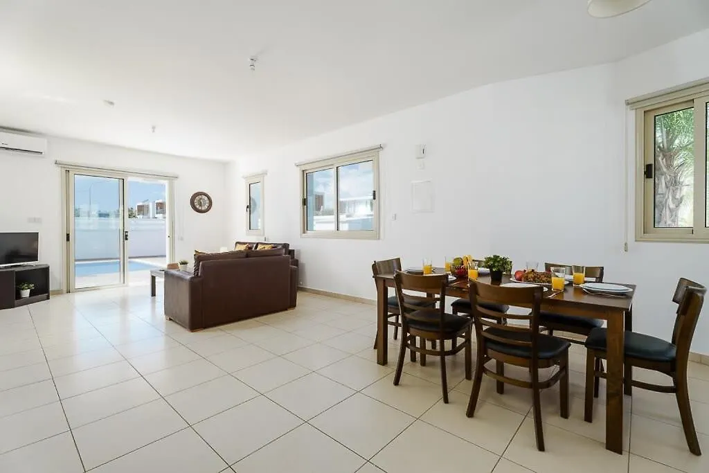 Villa Cherry Palm Protaras